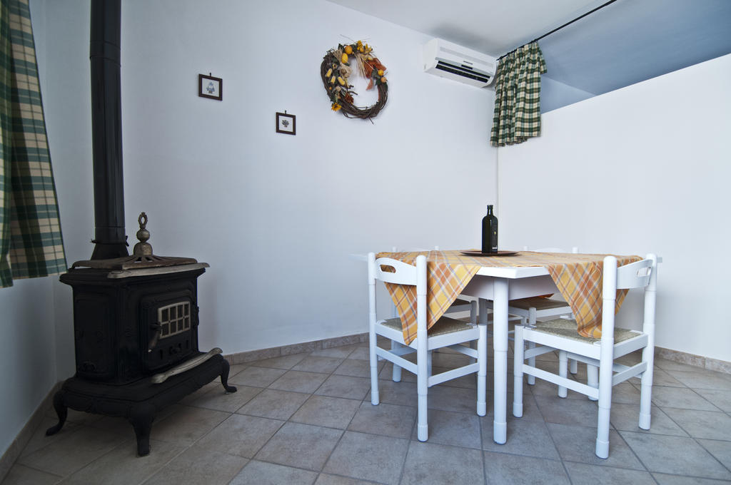 אלסאנו Home Holiday Salento La Scisa חדר תמונה